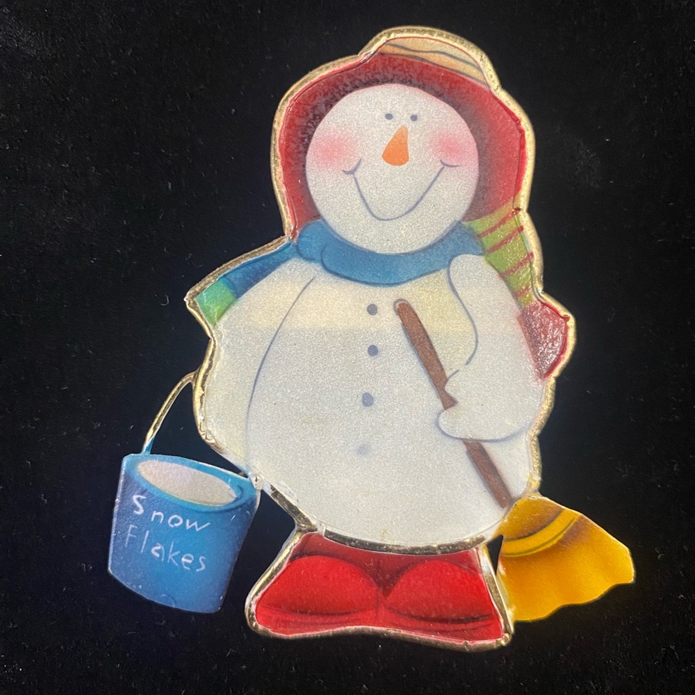Vintage Snowman Pin Brooch Hand Painted Capiz Shell Gold Tone Christmas